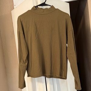 Everlane Olive Long Sleeve Tee